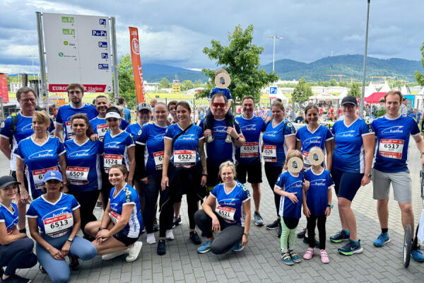 Spirito di squadra alla B2Run 2024 di Friburgo